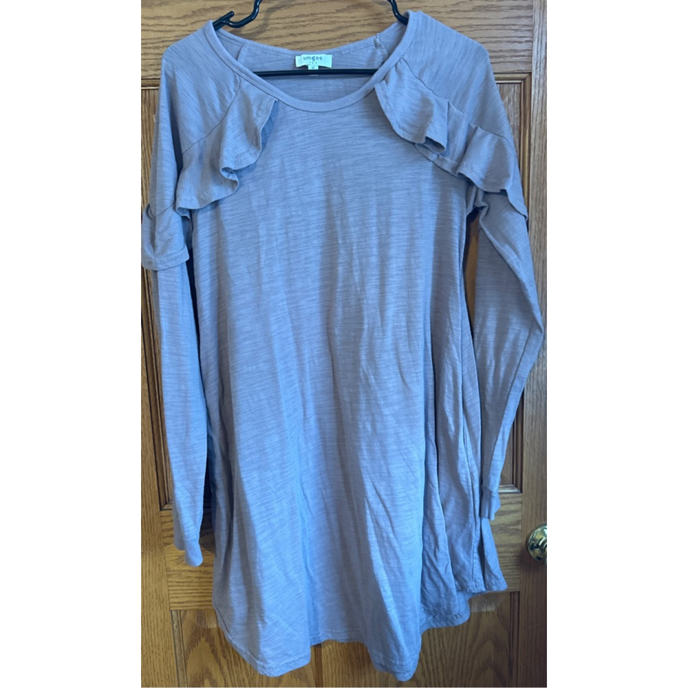 Women's Umgee Long Sleeve Ruffle Tee in Mauve, Size M